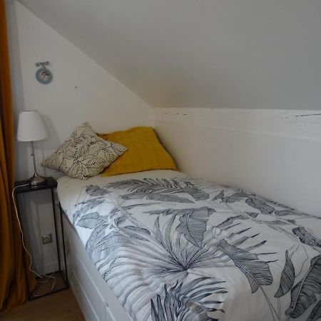 Maison D'Hotes Les Roses Tremieres Сакле Экстерьер фото