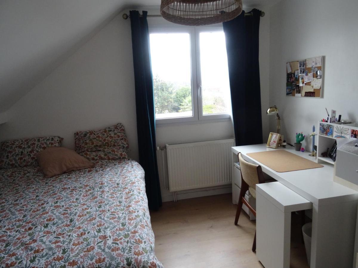 Maison D'Hotes Les Roses Tremieres Сакле Экстерьер фото